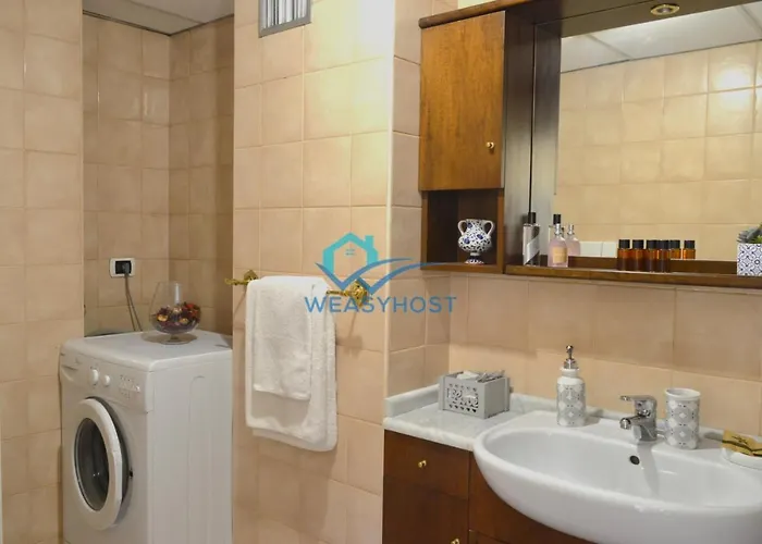 San Giovanni New Bright Flat Apartment